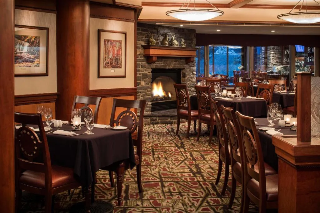 Royal Canadian Lodge — 4