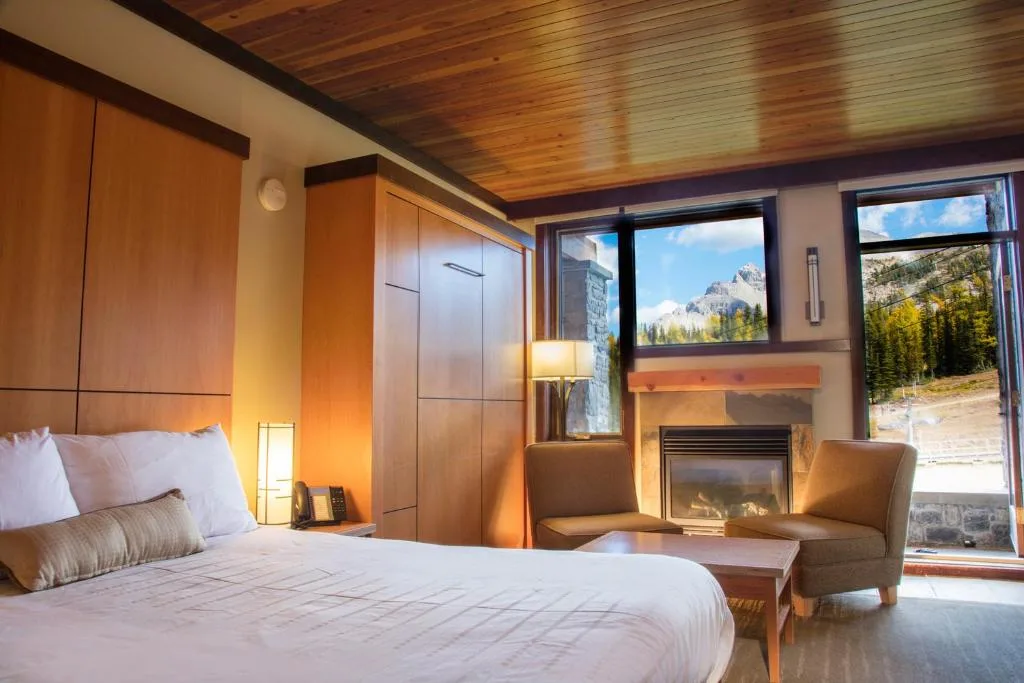 Sunshine Mountain Lodge — 2