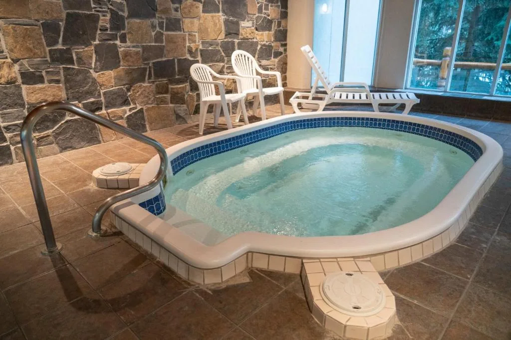 The Rundlestone Lodge — 2