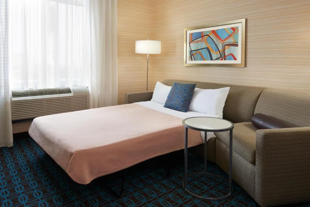 Fairfield Inn & Suites by Marriott Barrie — 2