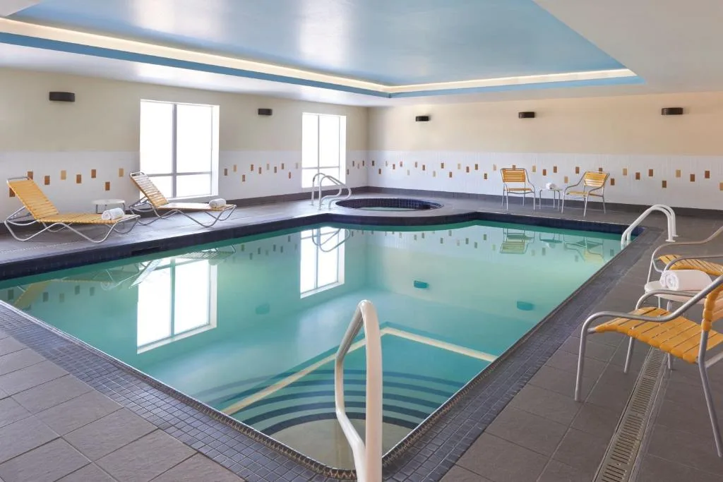 Fairfield Inn & Suites by Marriott Barrie — 4