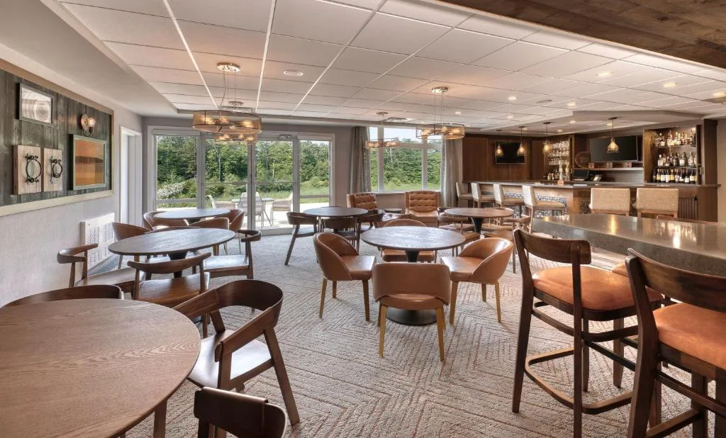 Four Points by Sheraton Barrie — 3