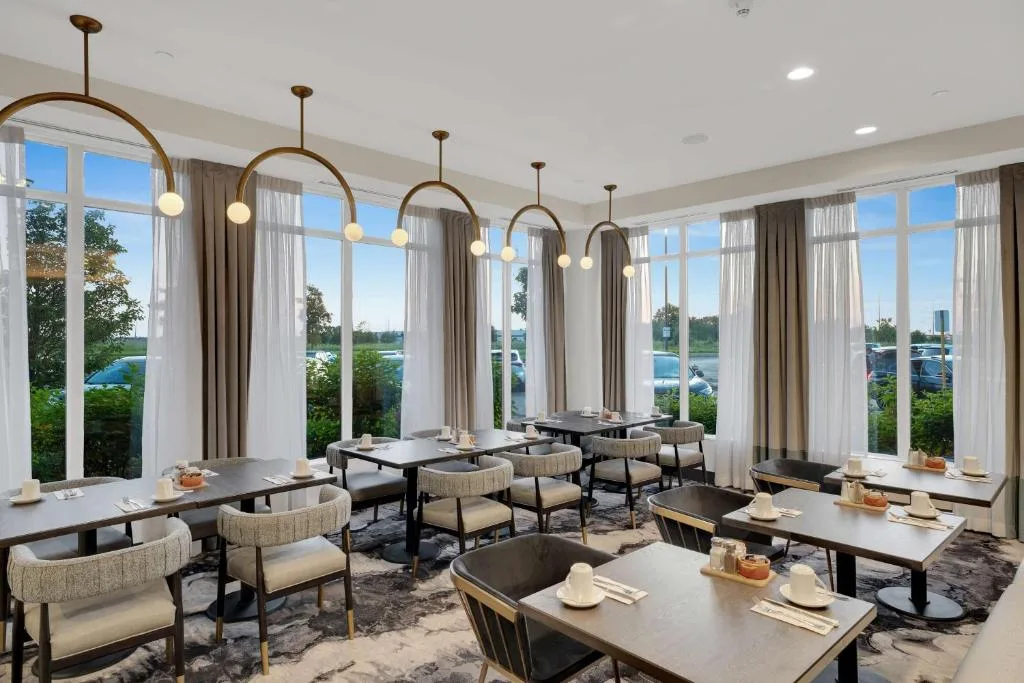 Hilton Garden Inn Toronto/Brampton — 5