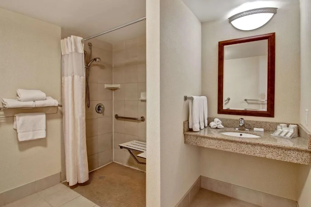 Hilton Garden Inn Toronto/Burlington — 3