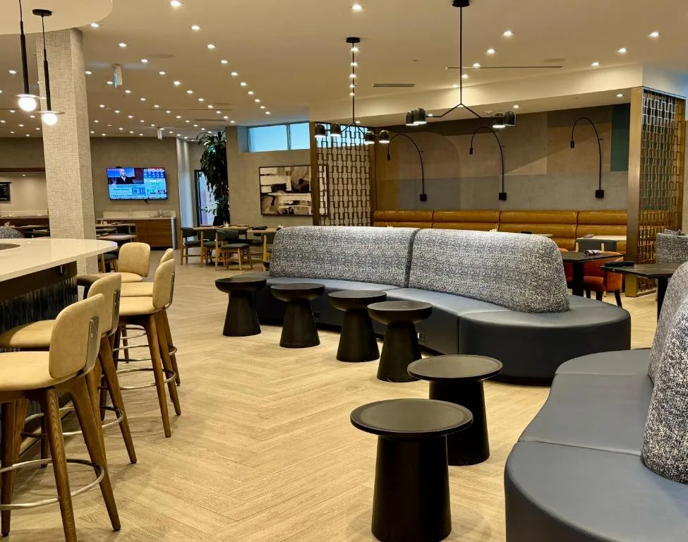 Holiday Inn Burlington Conference Centre by IHG — 4