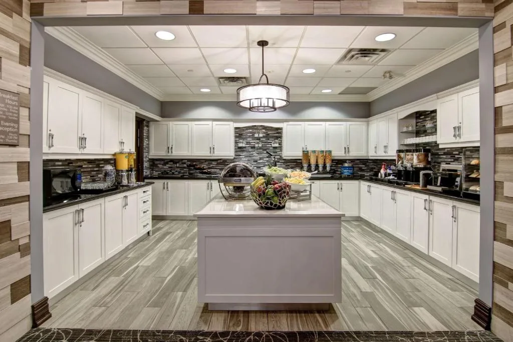 Homewood Suites by Hilton Burlington — 4