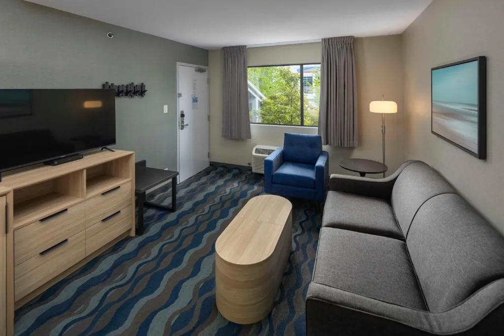 Accent Inns Burnaby — 4