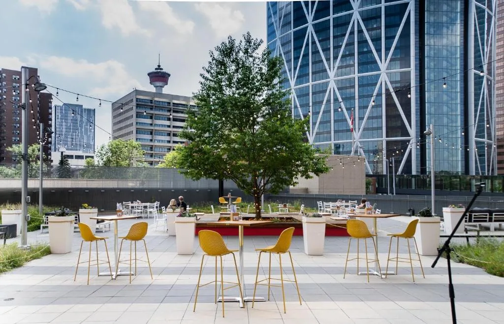Delta Hotels by Marriott Calgary Downtown — 3