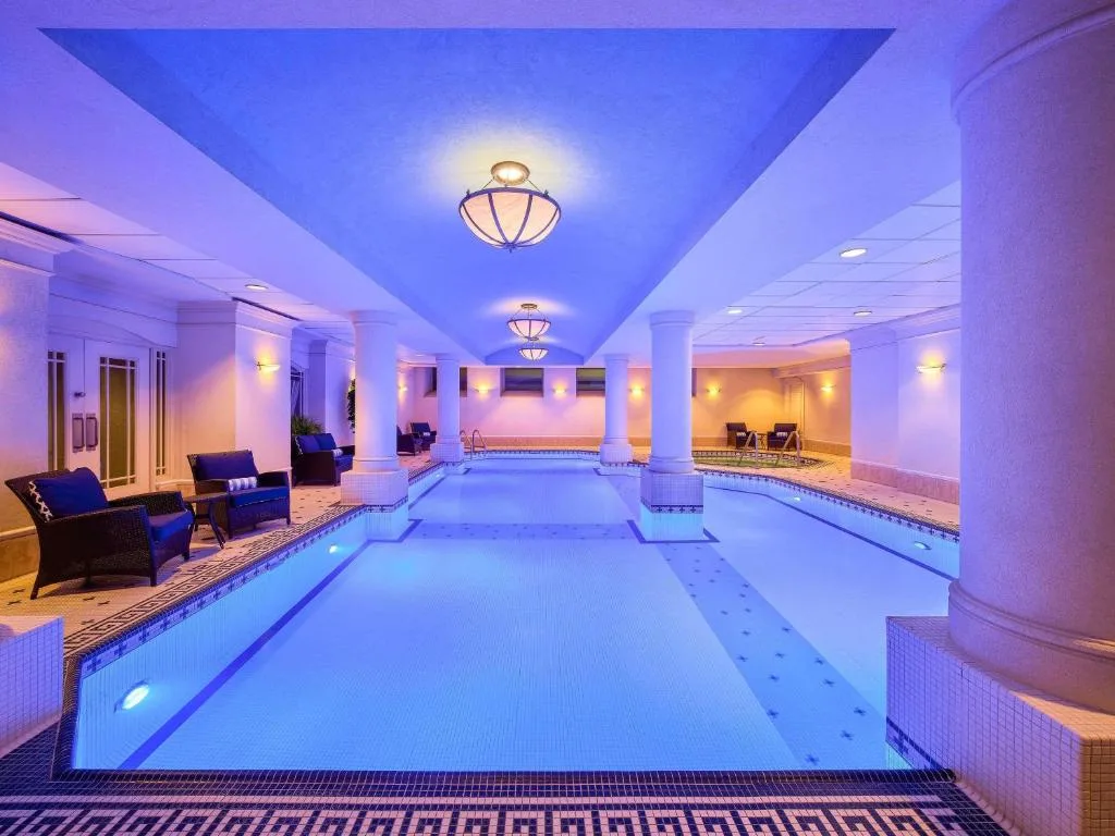 Fairmont Palliser — 4