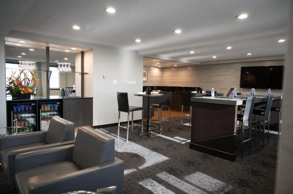 Hotel Blackfoot — 5