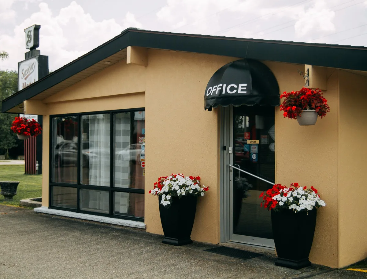 Saxony Motel