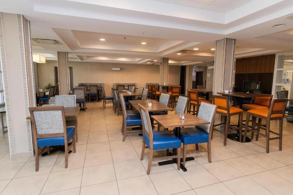 Deer Lake Horizon Hotel, BW Signature Collection — 5