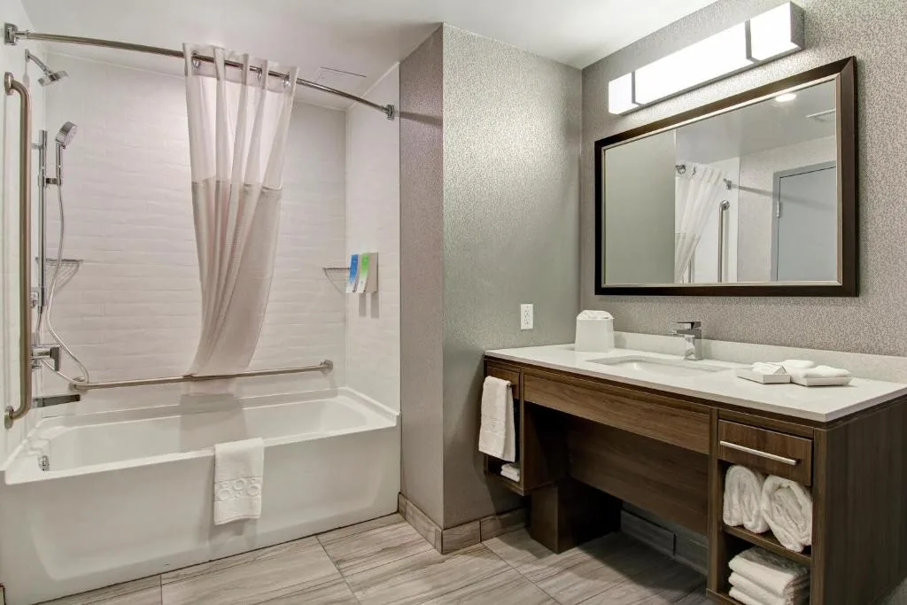 Home2 Suites By Hilton Edmonton South — 3