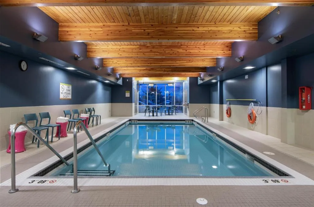 Home2 Suites by Hilton West Edmonton — 3