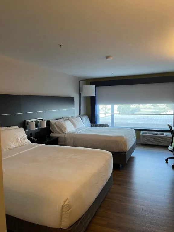 Holiday Inn Express & Suites - Gatineau - Ottawa by IHG — 2