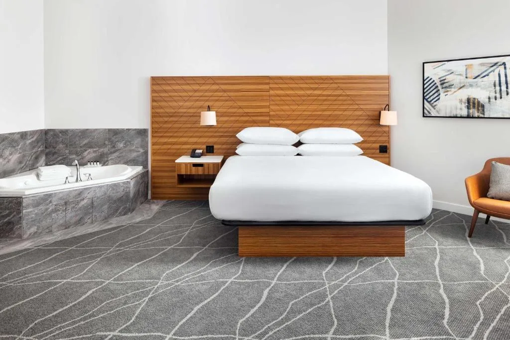 Delta Hotels by Marriott Grande Prairie Airport — 3
