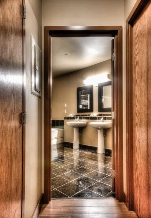 Grand Inn & Residence- Grande Prairie — 3