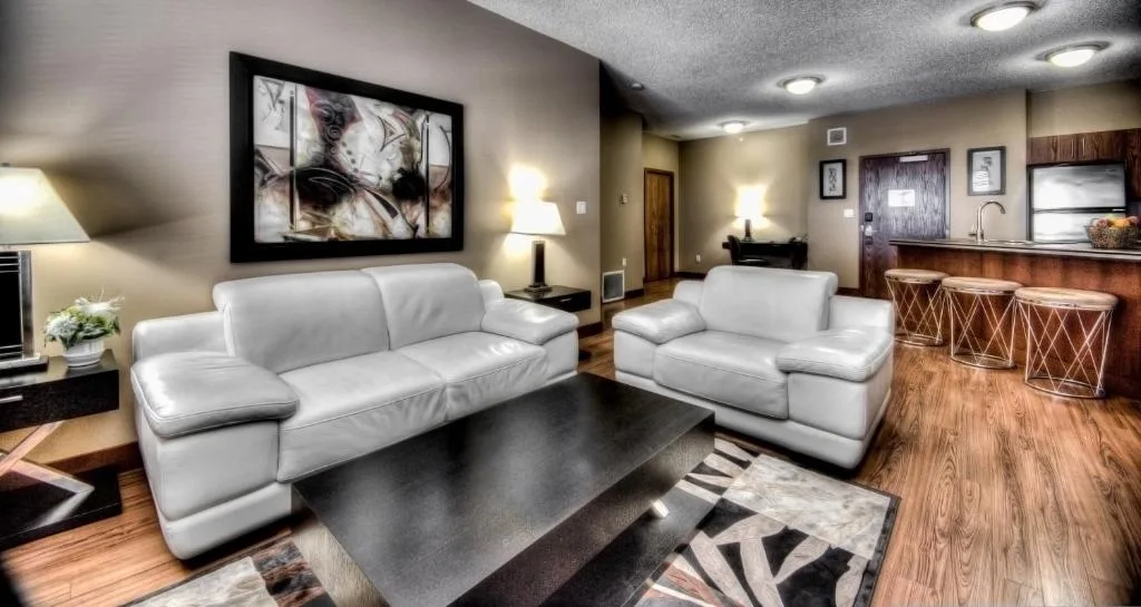 Grand Inn & Residence- Grande Prairie — 5