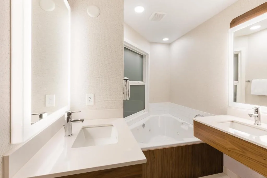 Holiday Inn Express Grande Prairie by IHG — 3