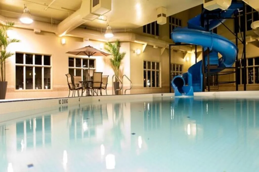 Holiday Inn Express Grande Prairie by IHG — 4