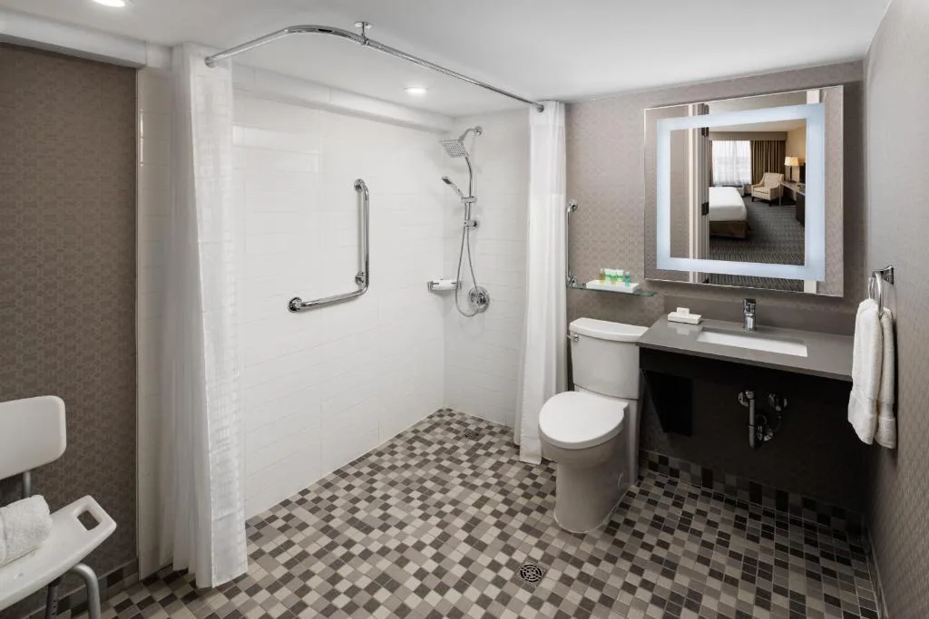 Pomeroy Hotel & Conference Centre — 3