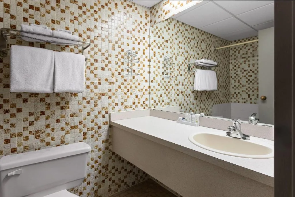 Travelodge by Wyndham Grande Prairie — 3