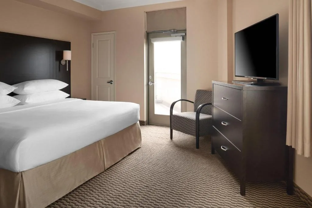 Delta Hotels by Marriott Guelph Conference Centre — 2