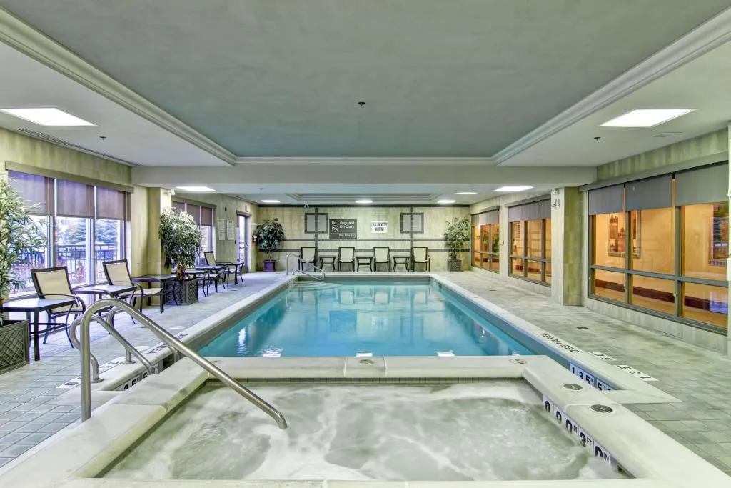 Hampton Inn & Suites Guelph — 4