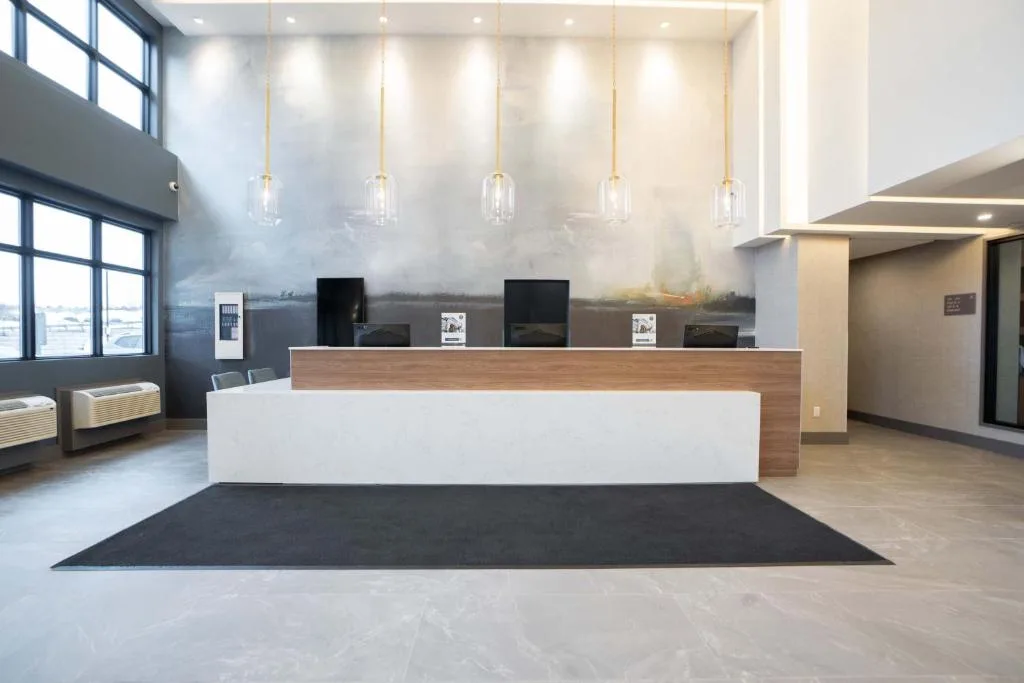 Sandman Signature Dartmouth Hotel & Suites — 5