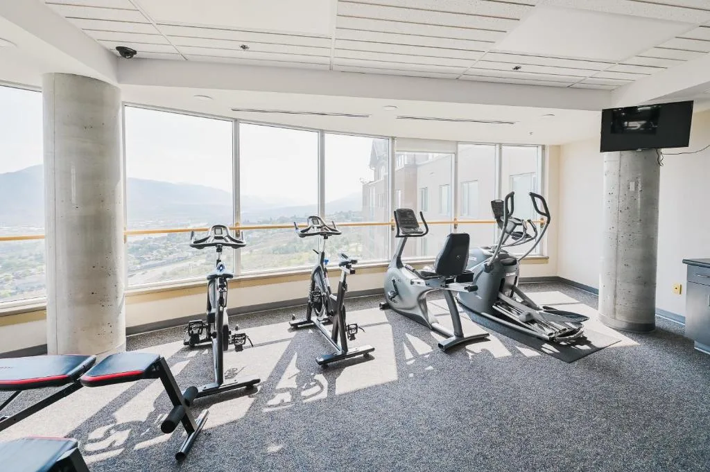 Residence & Conference Centre - Kamloops — 5