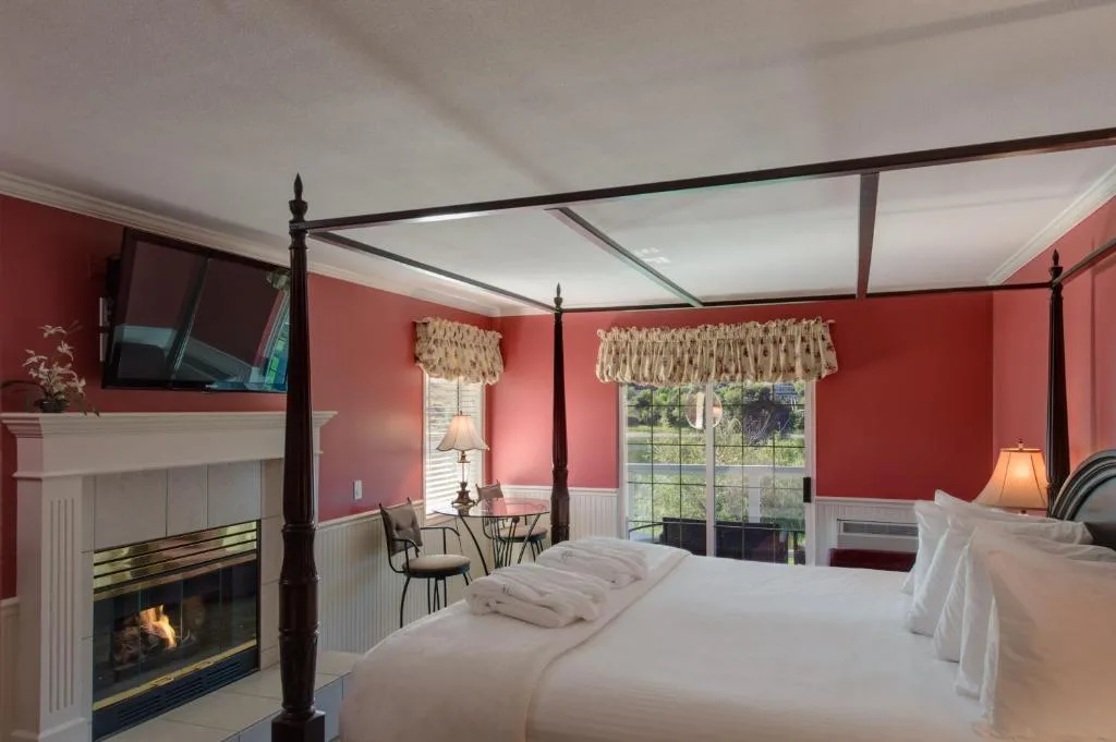 South Thompson Inn & Conference Centre — 2