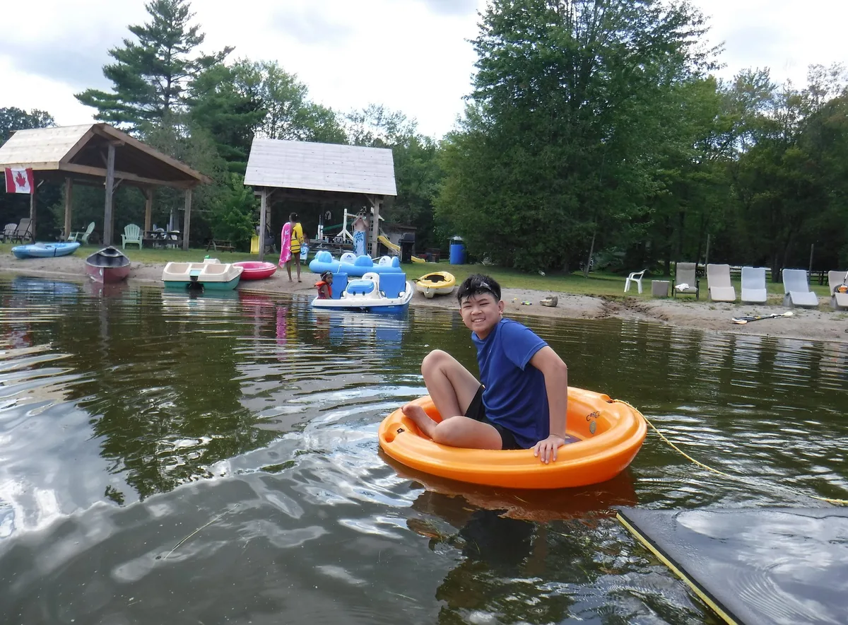 Lakefront Hideaway Resort — 4