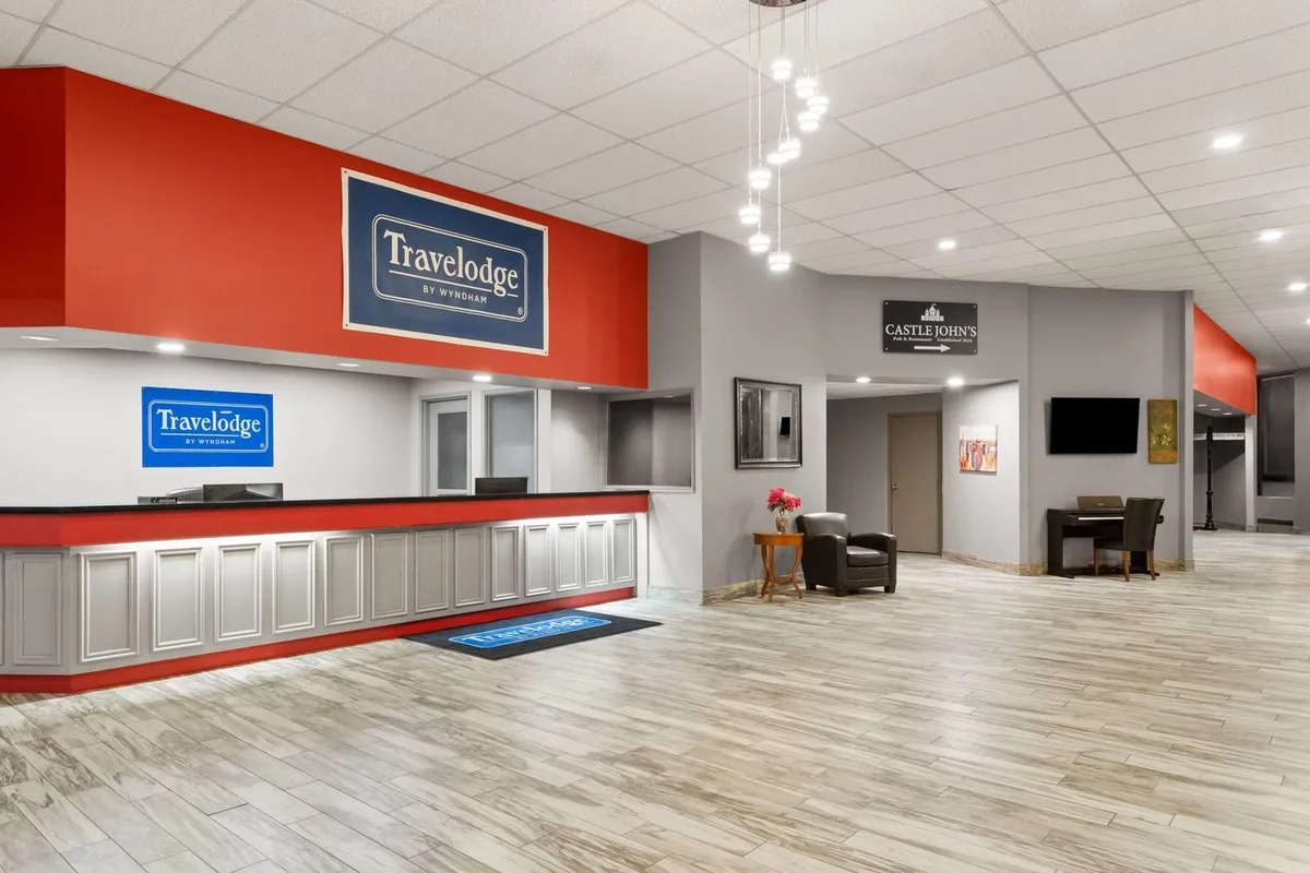Travelodge by Wyndham Lindsay — 4