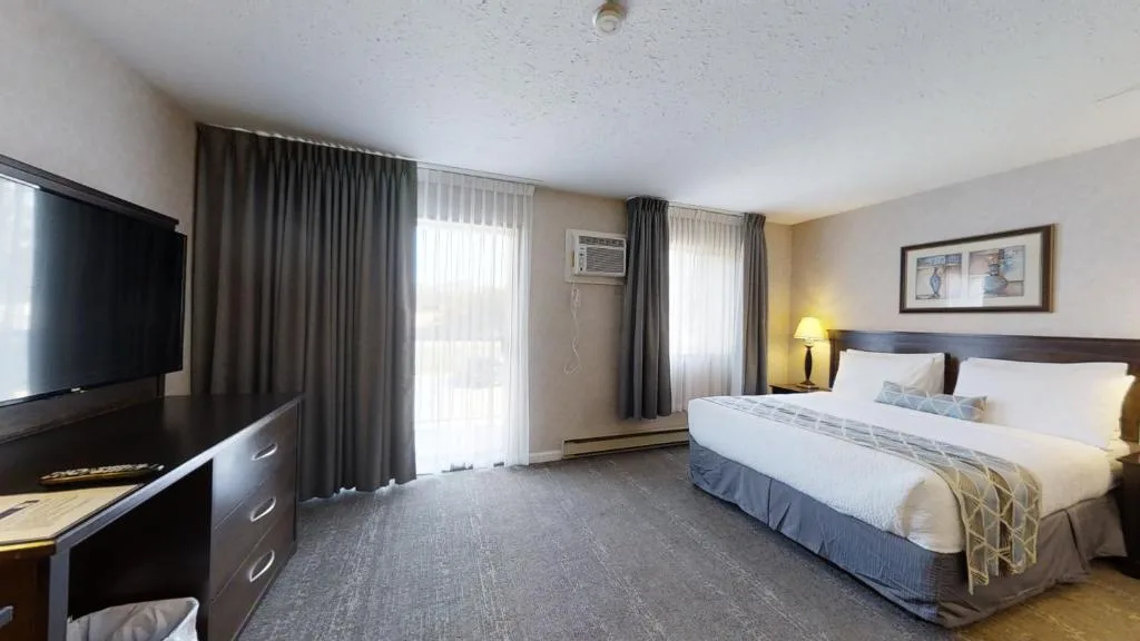 Dilworth Inn Kelowna — 2