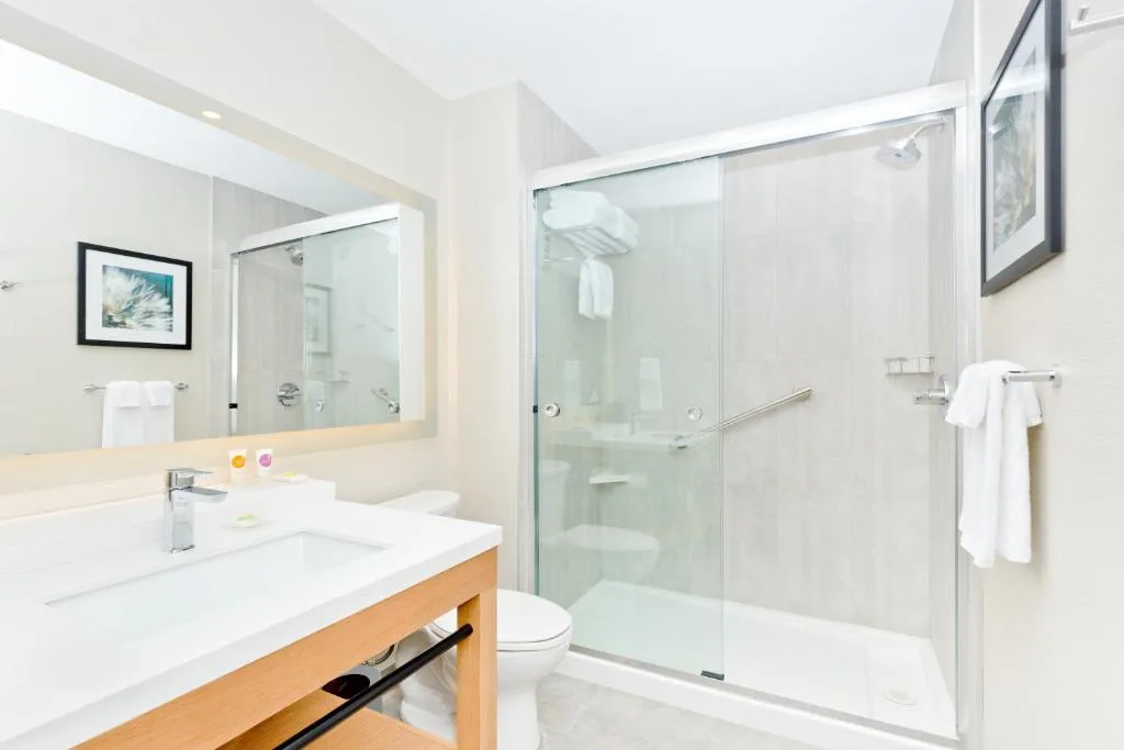 Hyatt Place Kelowna — 3
