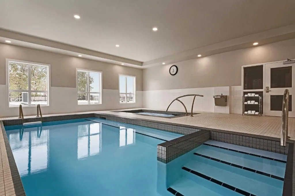 Park Inn by Radisson, Kelowna — 4