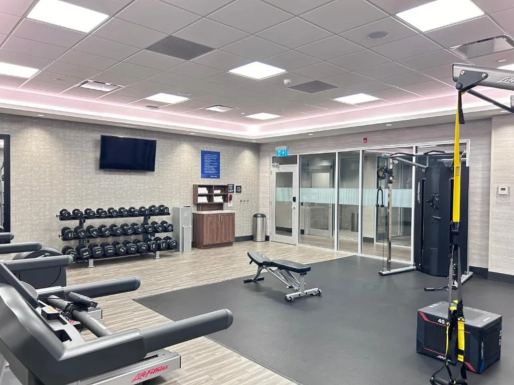 Hampton Inn By Hilton Kingston — 4