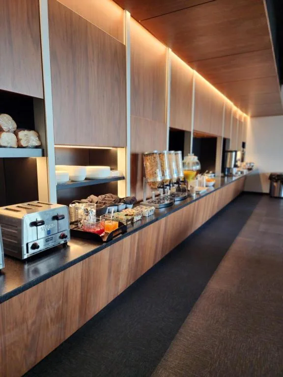 Grand Times Hotel Laval - Centropolis — 5