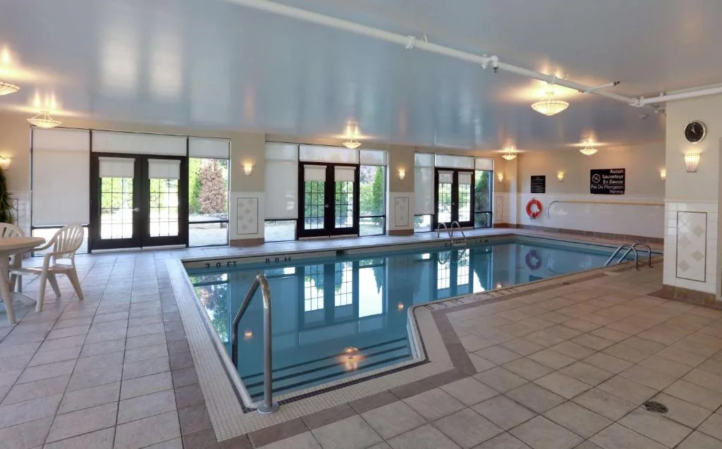 Hampton Inn & Suites Laval — 3