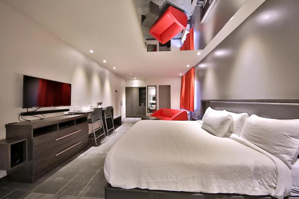 Hôtel Ô Laval — 4