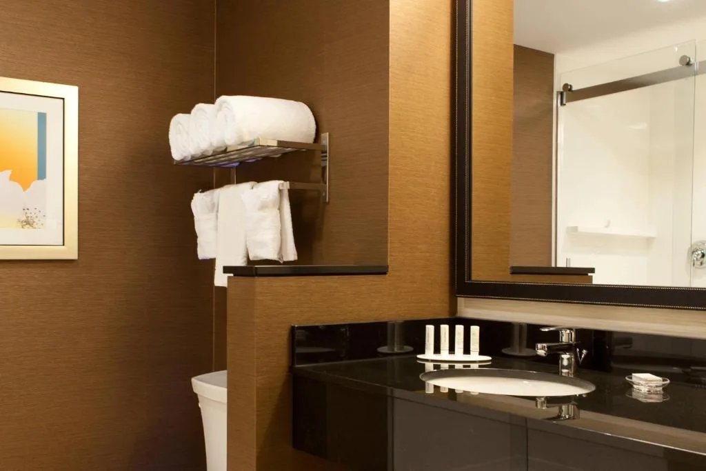 Fairfield Inn & Suites by Marriott Lethbridge — 3