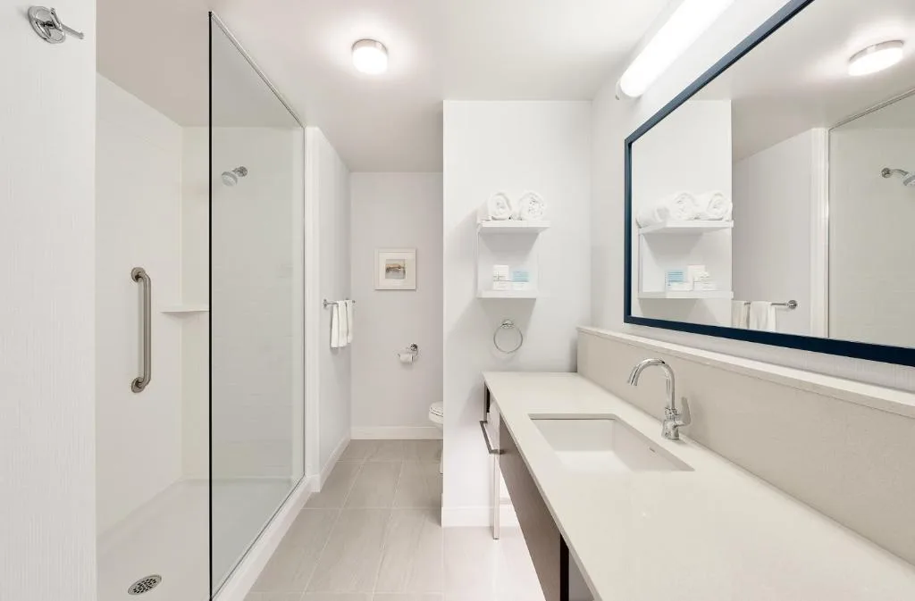 Hampton Inn & Suites by Hilton Quebec City Levis — 3