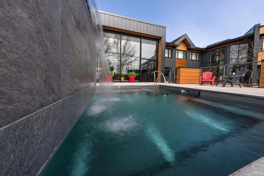 Hôtel & Suites Normandin Lévis — 2