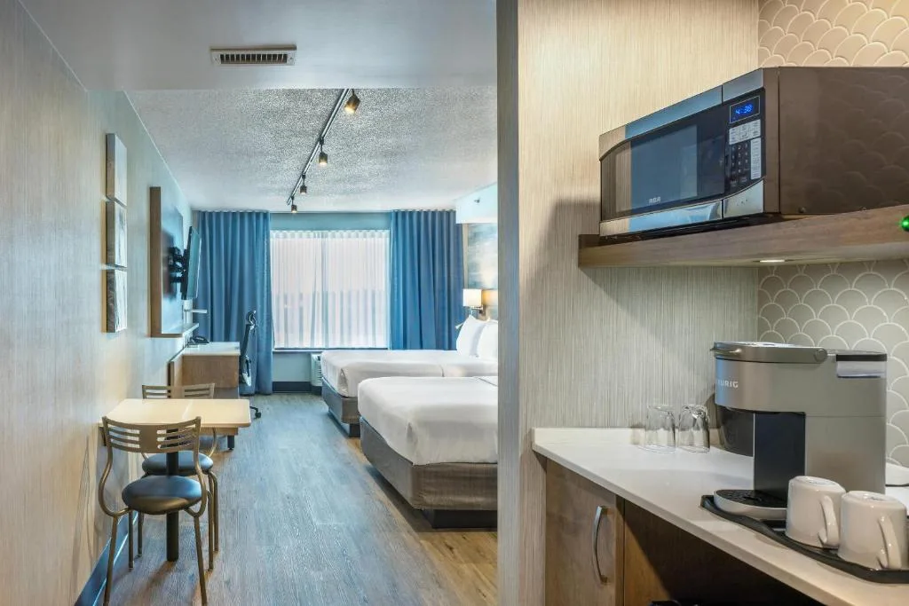 Quality Inn & Suites — 2