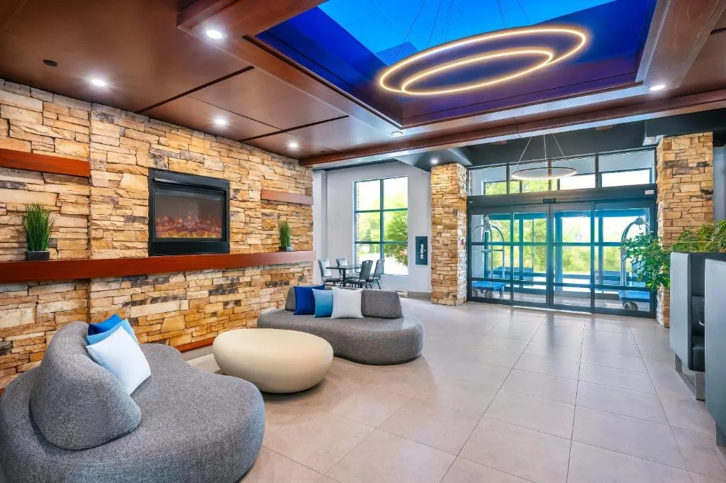 Quality Inn & Suites — 5