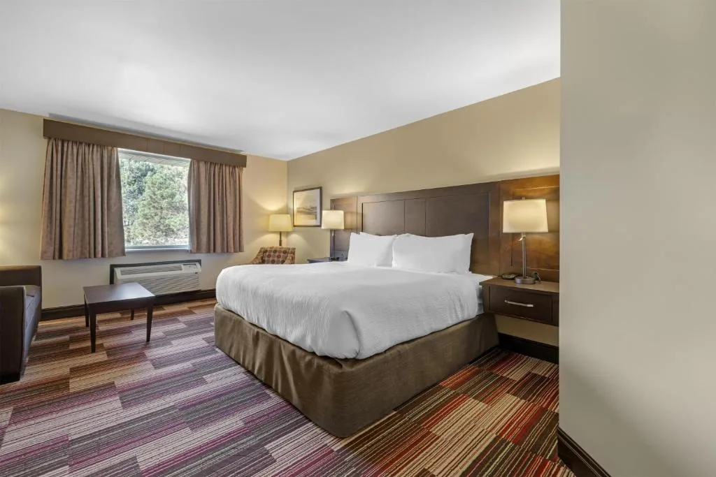 Best Western Plus Stoneridge Inn & Conference Centre London Ontario — 2