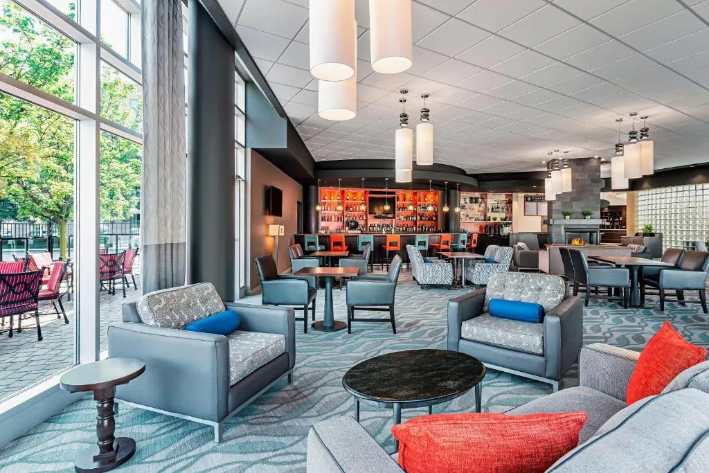 Four Points by Sheraton London — 5