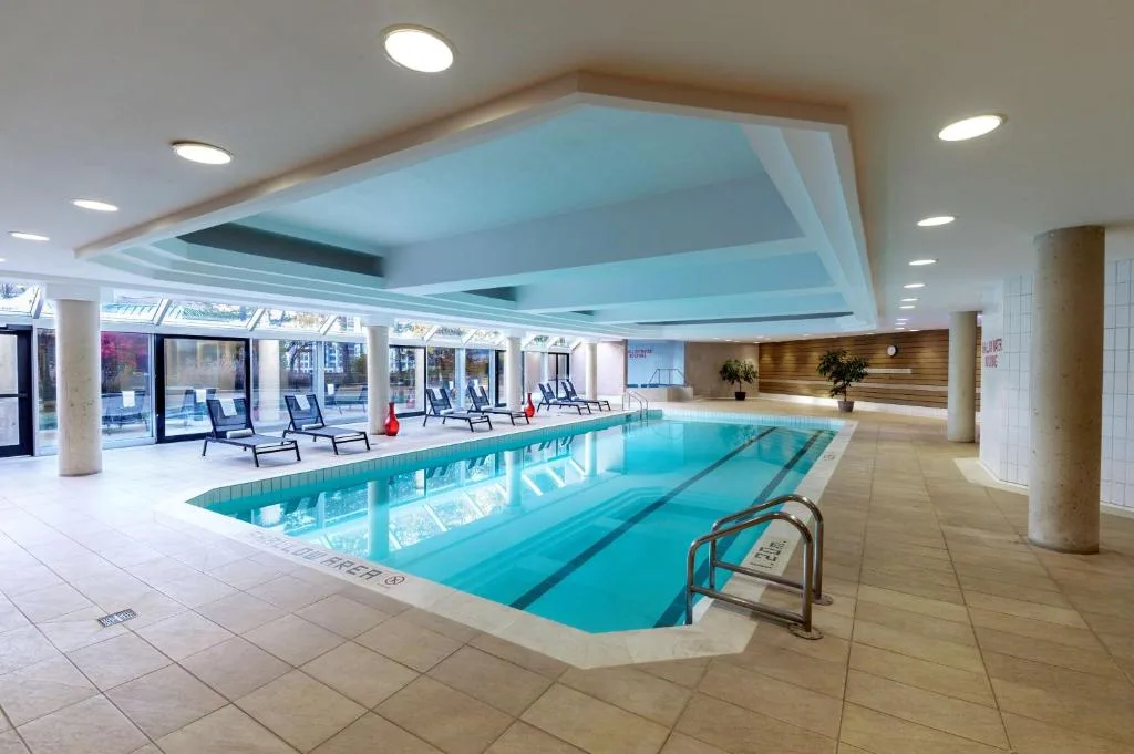 Hilton Suites Toronto-Markham Conference Centre & Spa — 3