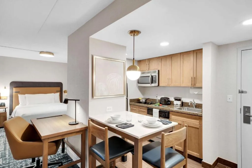 Homewood Suites by Hilton Toronto-Markham — 5