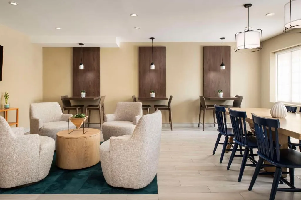 Sonesta ES Suites Toronto Markham — 4